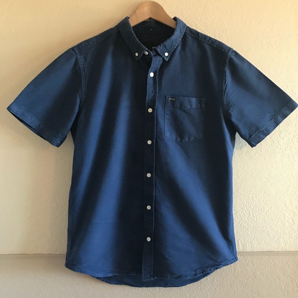 Hurley Short Sleeve Button Down Shirt Navy…